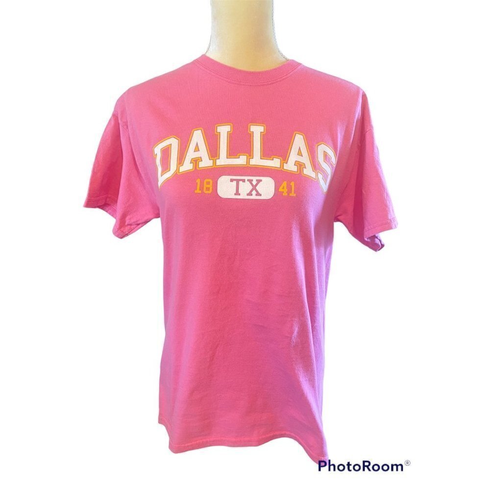 Women's Pink Dallas 18 Texas 41 T-shirt Size Medium